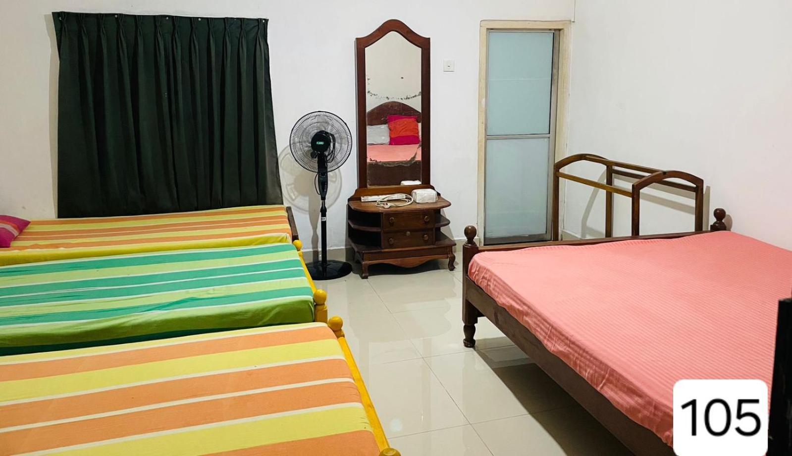 Sky Beam Hotel Kandy Zimmer foto